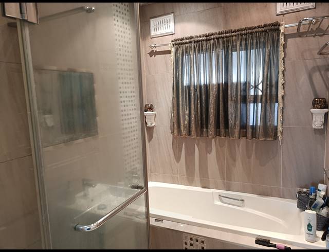 4 BEDROOM FREESTANDING FOR SALE IN UMGENI PARK